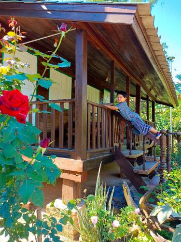 Exterior view, Gumpor Art Studio in Mae Lao