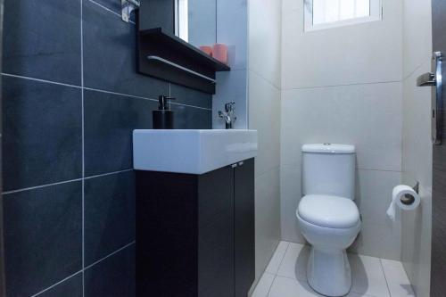 Kallithea Comfort 3 Bd Balcony Family Apt - image 5