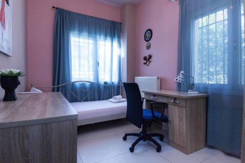 Kallithea Comfort 3 Bd Balcony Family Apt - image 6