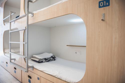 Rocket Hostels Gracia - image 7