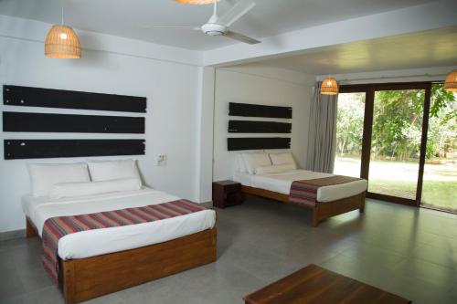 Pinthaliya Resort