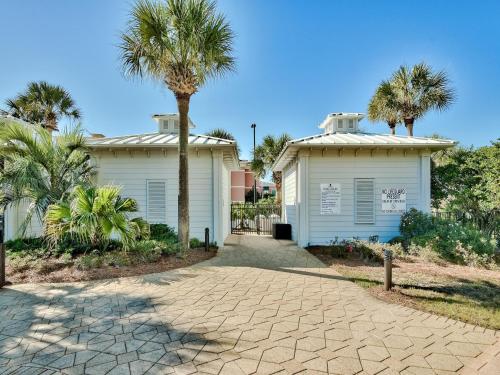 Exterior view, Sterling Shores #1004 - Sterling Palace near Joe's Crab Shack