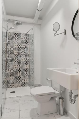 Душ, Nest Boutique Hostel in Бухарест