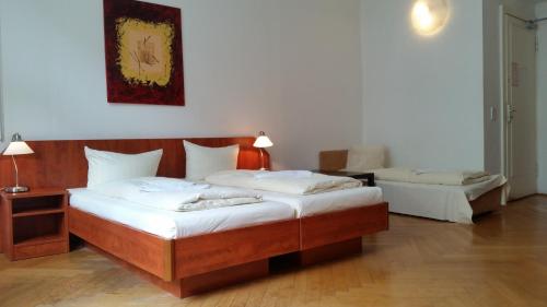Hotel Pension Kima - image 5