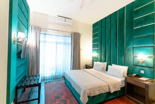 Standard Single Room image 2