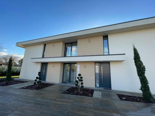 Luxury Apartments in Balatonalmadi, Almadi Lux Apartman III - Pure Gold in Balatonalmadi