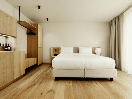 531300223 ADLER Historic Guesthouse