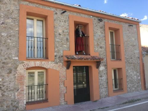 Casa Rural El Horno de la Aldegüela (Casa Rural El Horno de la Aldeguela) in Torrecaballeros
