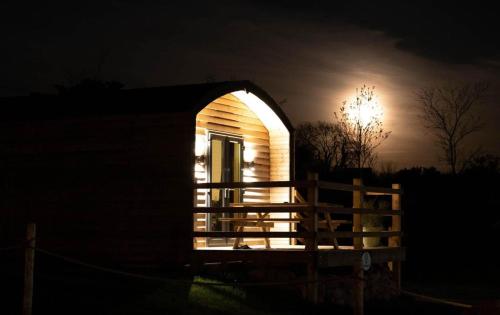 The Getaway - The Red Kite - Pet Friendly Luxury Glamping Cabin, Dungarvan (fotografie 9)
