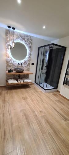 HOTEL MANEL Room Type - Suite