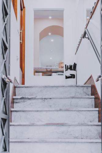 ทางเข้า, อัลแบร์โก เดลเล เรจอนี (Albergo delle Regioni) near เปียซซา ดิ สปัญญา