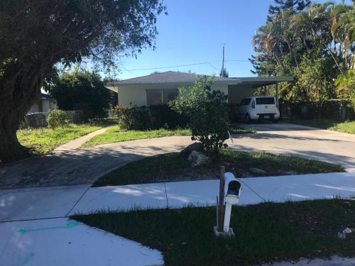 Walk to everything in Delray Beach