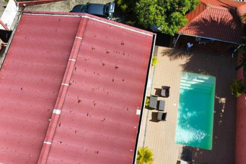 Maison de 3 chambres a Trois Ilets a 400 m de la plage avec piscine privee terrasse et wifi - Location saisonnière - Les Trois-Îlets