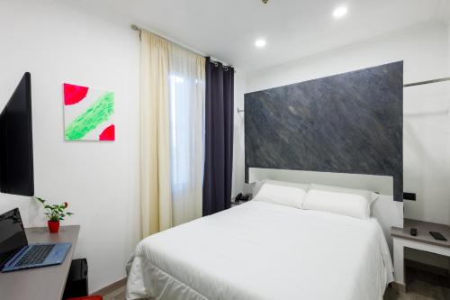 Crossroad Hotel - image 10