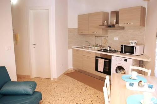 One bedroom appartement with terrace and wifi at Portopalo di Capo Passero