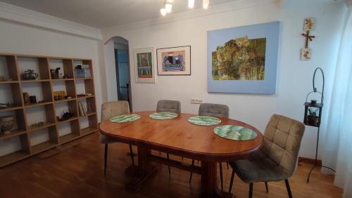 Precioso apartamento a 7 minutos en tren al centro de Valencia in Benetusser