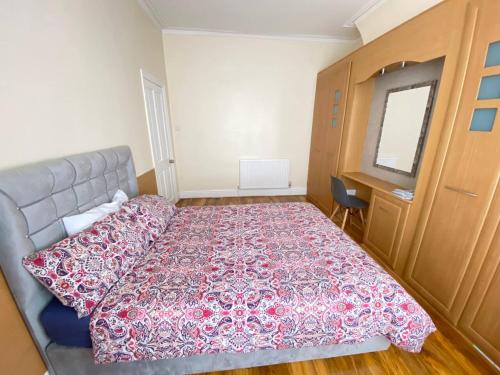 Cozy Retreat Haven, Liverpool (photo 9)