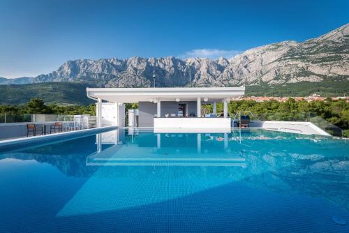 Boutique Hotel Mirjam - Hôtel - Makarska