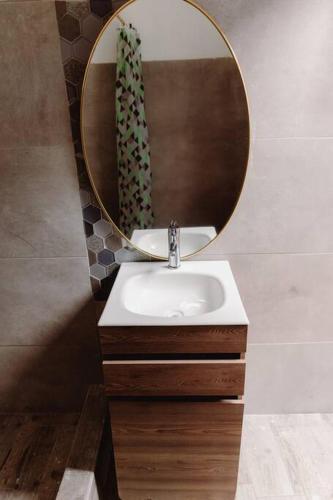 El Remate Panoramic View House 3 Levels Peten