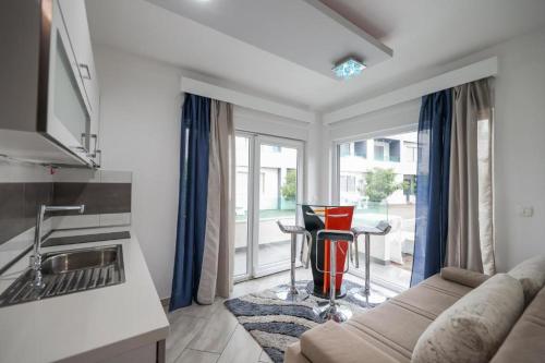 Two-Bedroom Apartment image 6