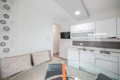 Two-Bedroom Apartment image 1