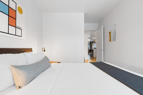 2 bedrooms, 4 beds