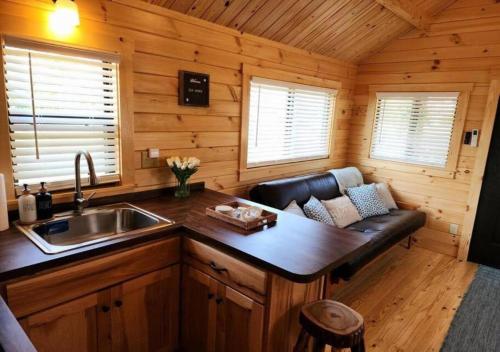 Water view Cabin near North Topsail Beach in Sneads Ferry (NC)
