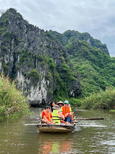 KHÁCH SẠN AQUARIUSGARDEN VÂN LONG NINH BÌNH