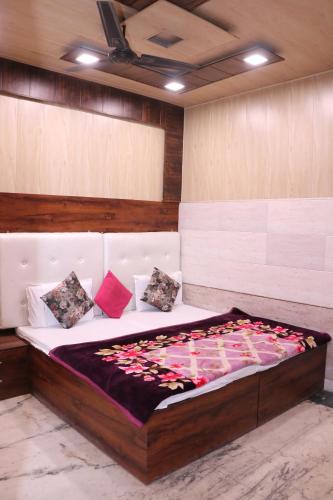 Hotel Agarwal Palace & Restaurant Walkable Distance From Agra Cantt Railway Station near Agra lufthavn