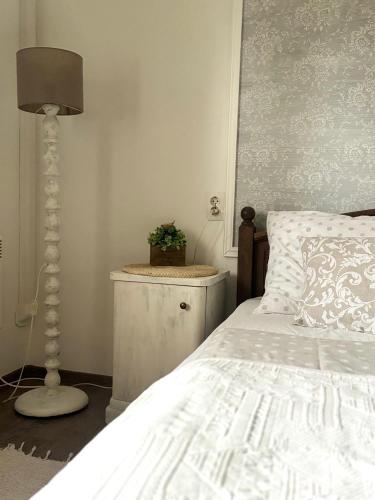 2 queen beds, 1 sofa bed