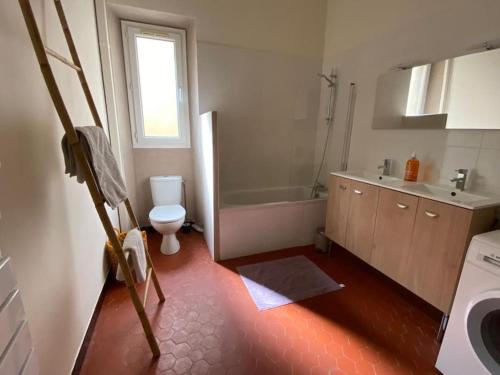T3 rénové dans une maison de ville, Marseille (fotografie 7)