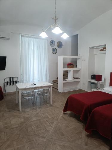 Quadruple Room image 10