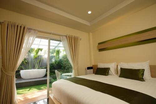 Ioon Resort ไออุ่นรีสอร์ท in Saraburi