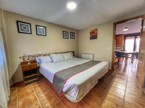 Hostal la Colmena Room Type - Family Studio