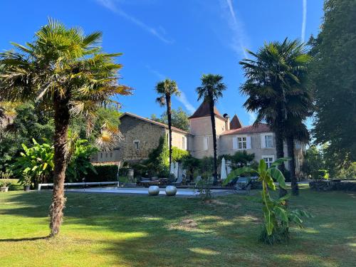 Chateau Saint Martin B&B - Chambre d'hôtes - Pouillon