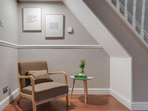 Ivy House, 3 Bed House, Parking - Pass the Keys, Liverpool (photo 8)