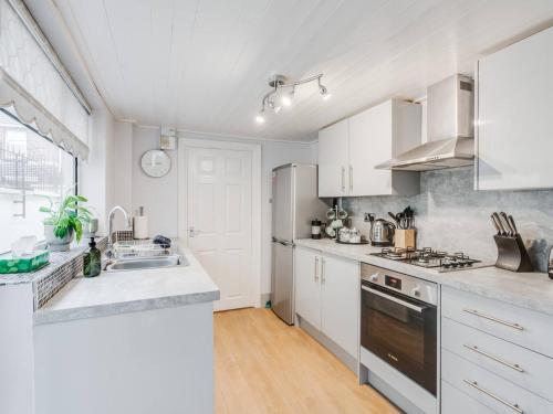 Facilities, Ivy House, 3 Bed House, Parking - Pass the Keys near Croxteth Hall & Country Park