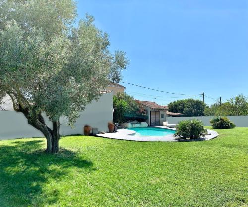 Dépendance de 40m2 avec piscine à Arles - Chambre d'hôtes - Arles