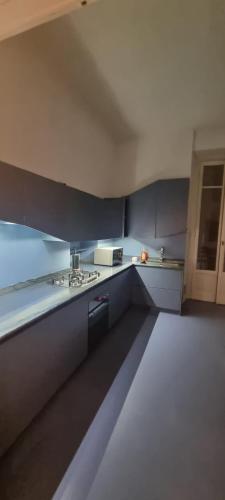 Triple Room with Shared Bathroom image 5