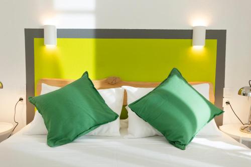 KIMIA Guest House 3