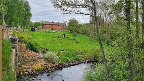 Smålands gemütliche Apartments direkt am Fluss