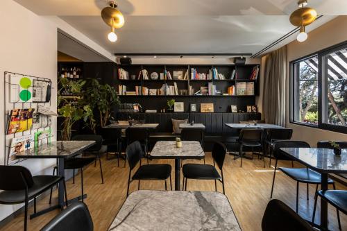 The Modernist Athens - image 14