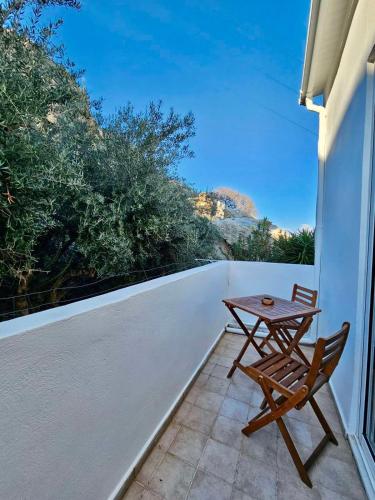 Lindos Tsambika Studios 1