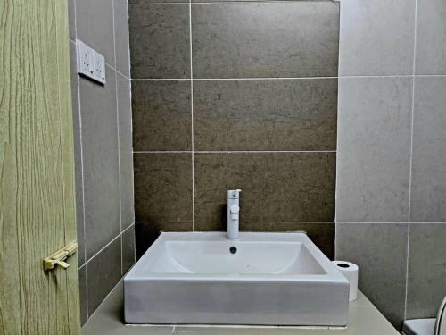 42 Klebang - KKS Plus Collection 42 Klebang - KKS Plus Collection