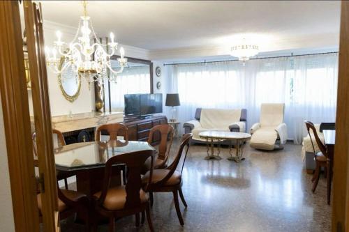 Residencial Jamaica Pobla de Farnals a metros de la playa Piscina gîte à louer Puig