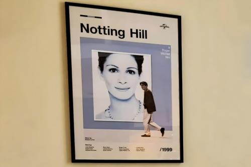It's the One One One in Notting Hill! -4-