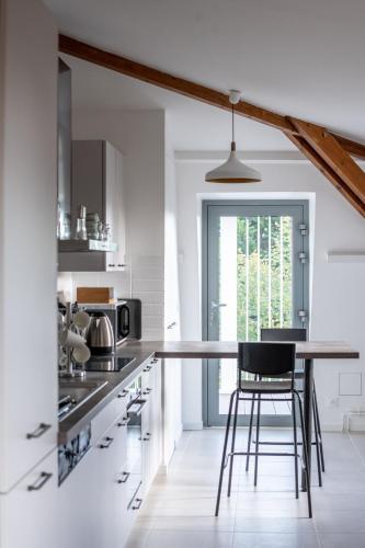 Chestnut House Appartment in Ле Мее-сюр-Сен