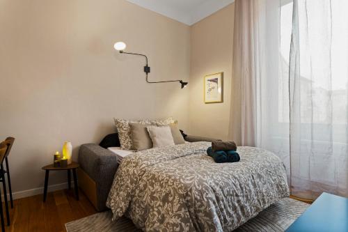 Nice Renting - DABRAY - Chic & Spacious Apartment in the Heart of Nice - Prime Location Near Attractions, Nice (photo 9)
