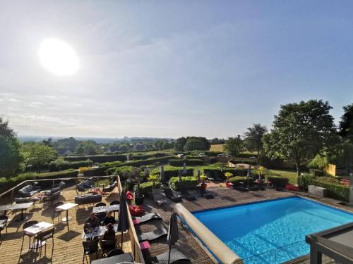 View, Les Terrasses de Saumur - Hotel & Appartements - Restaurant & Spa (Logis) in Saint-Hilaire-Saint-Florent