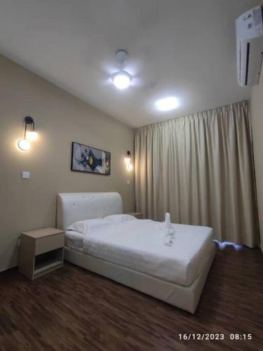 K-Avenue Classy Studio-The Hive-A1802A photo 1